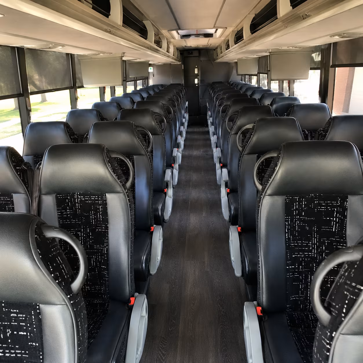 charter buses for corporate events and conference travel out of hemet