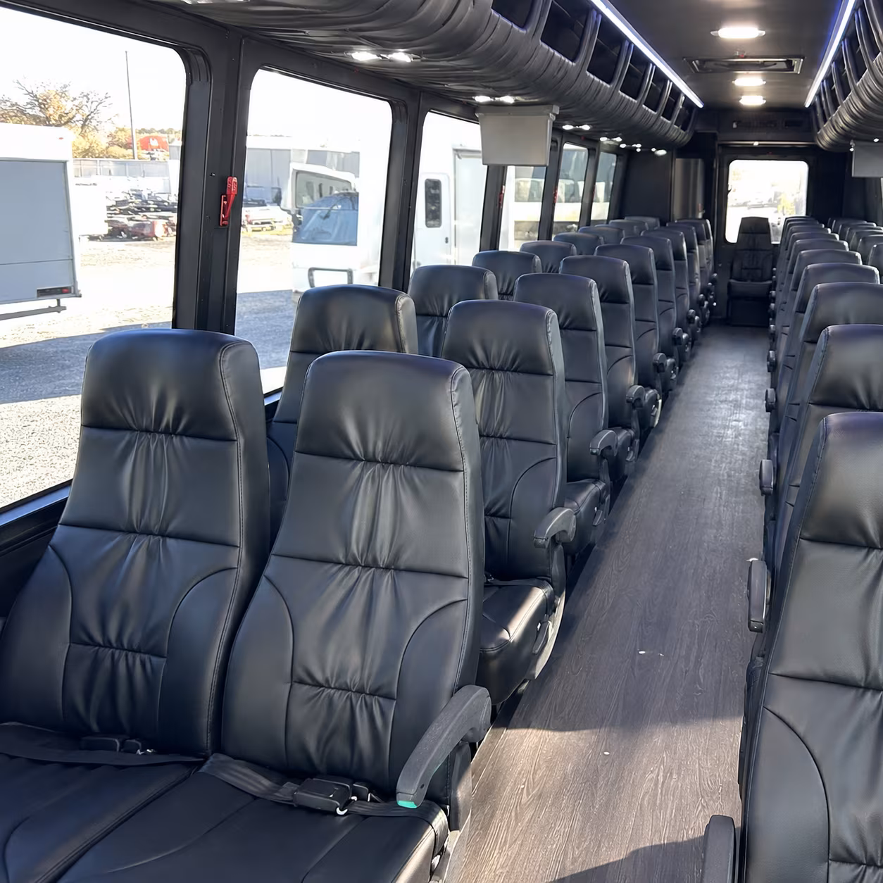 charter buses for large hemet wedding ceremonies and receptions
