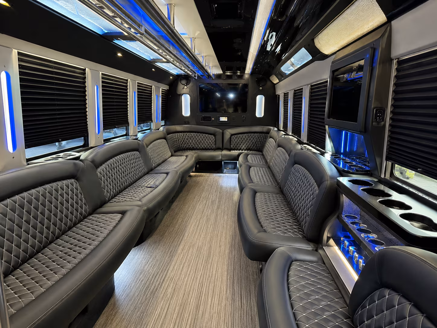 hemet holiday party bus rental