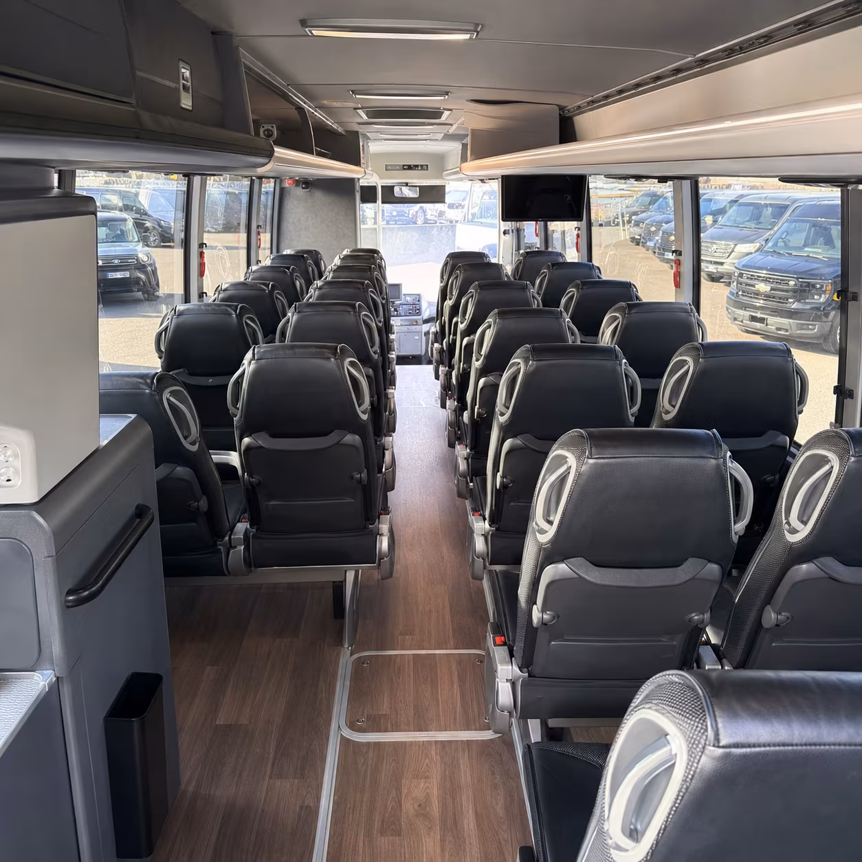 los angeles charter bus rentals long distance trips from hemet