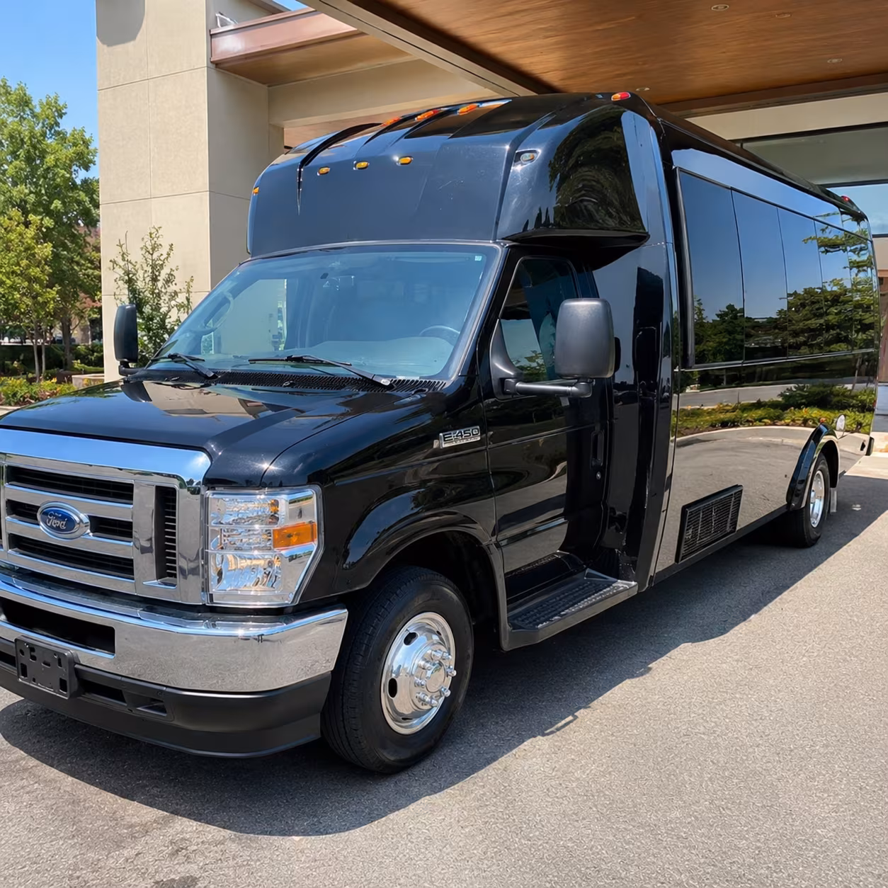 party buses and fan buses to dodgers and angels games